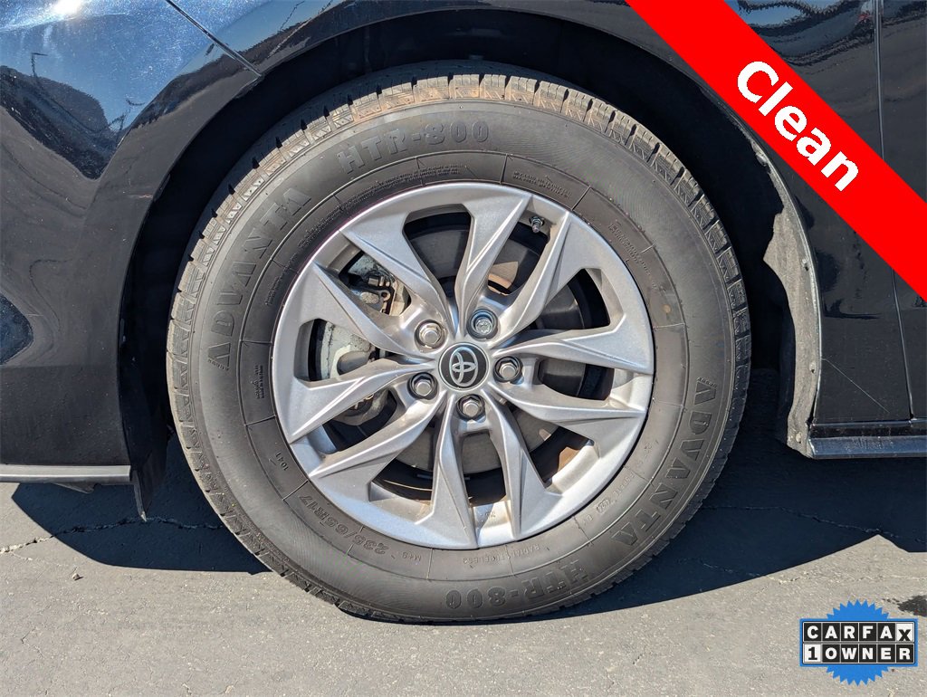 Used 2023 Toyota Sienna LE image 10