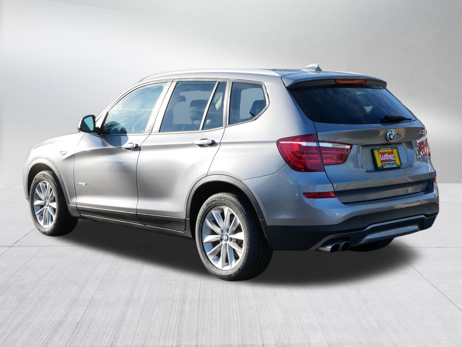 Used 2017 BMW X3 xDrive28i image 5