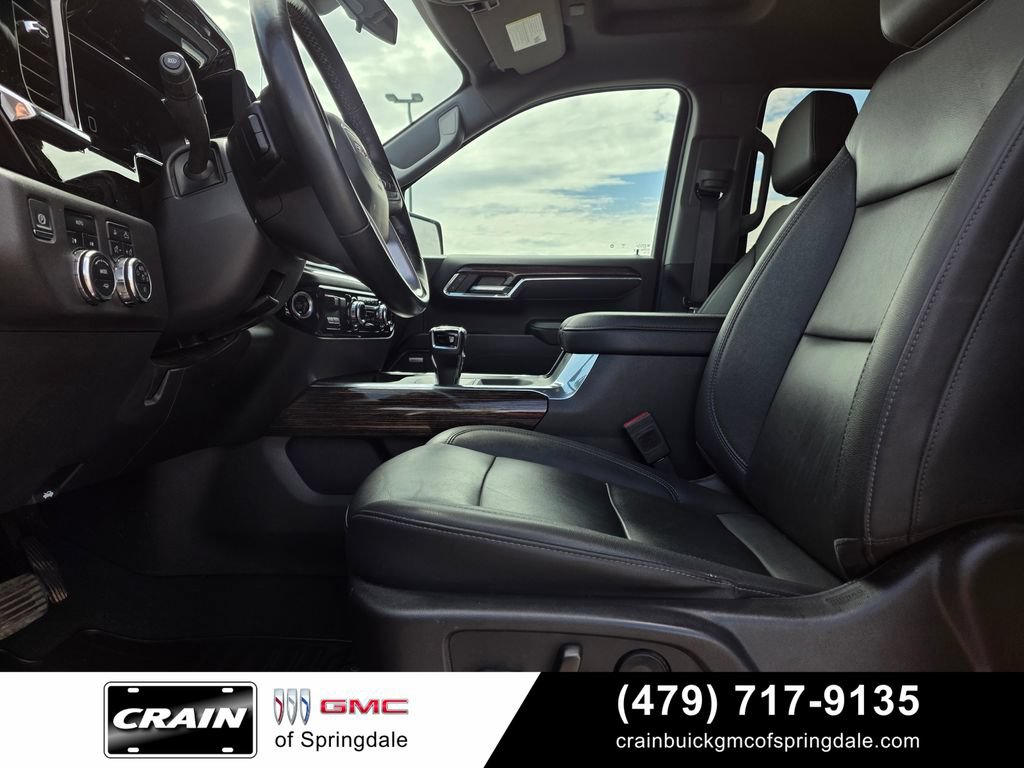 Used 2024 GMC Sierra 1500 Elevation w/ Elevation Premium Package AWD/4WD image 11