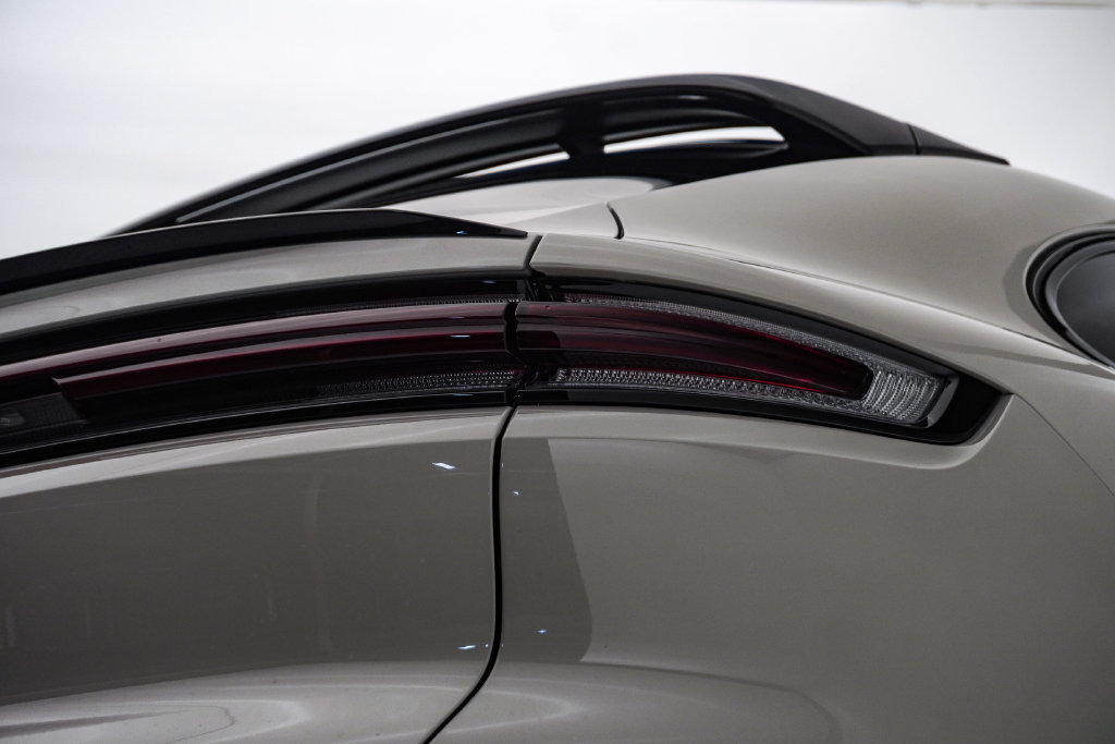 New 2026 Porsche Cayenne S AWD/4WD image 12