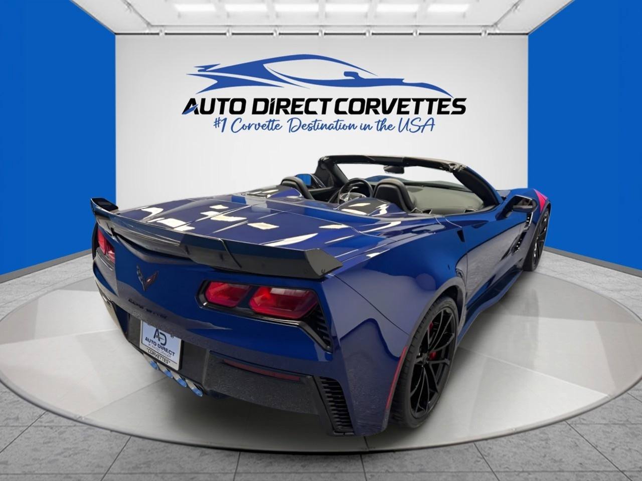Used 2017 Chevrolet Corvette Grand Sport w/ Z07 Performance Package RWD image 9