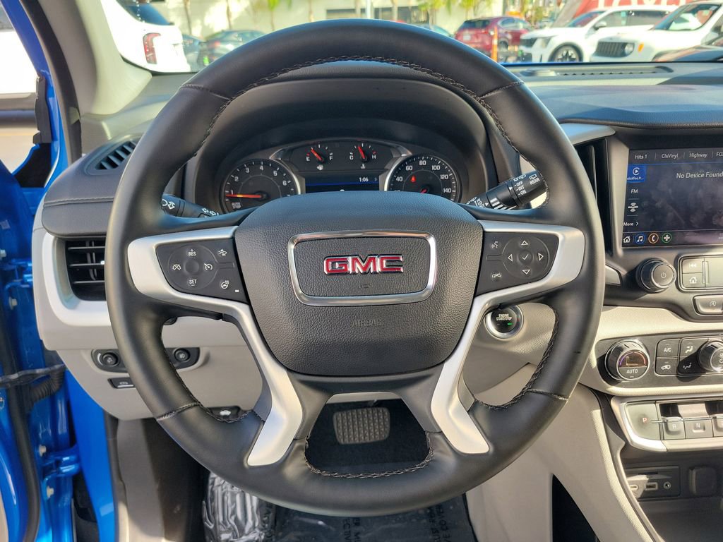 Used 2024 GMC Terrain SLT w/ LPO, Floor Liner Package image 25