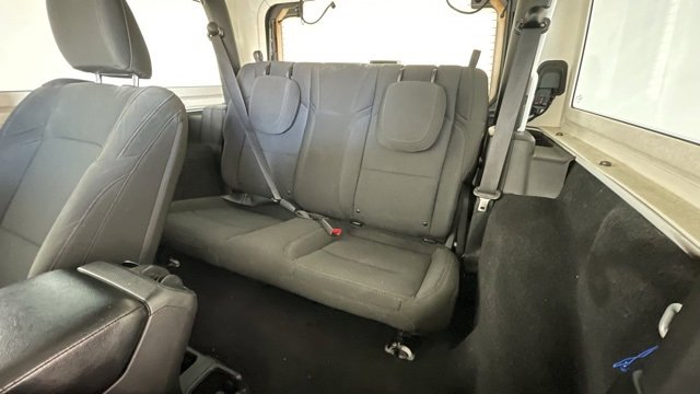 Used 2022 Jeep Wrangler Sport image 41