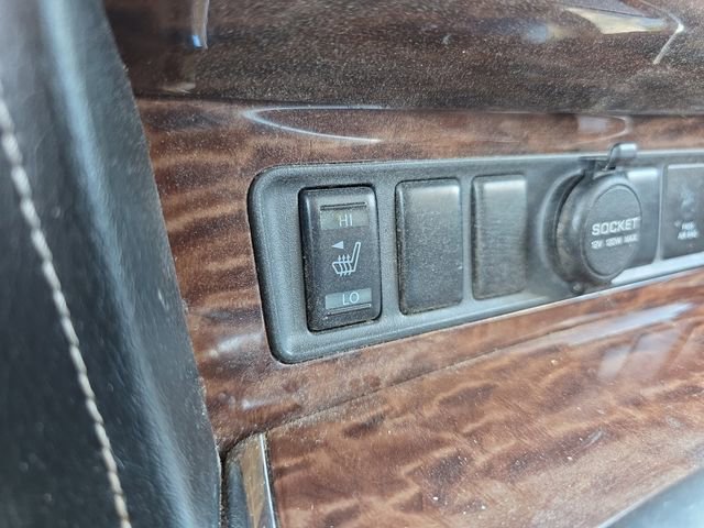 Used 2017 Nissan Armada SV AWD/4WD image 33