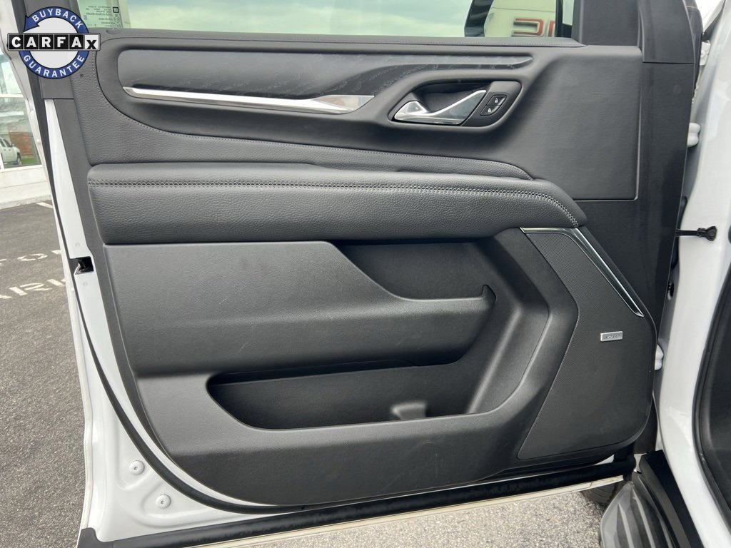 Used 2023 GMC Yukon Denali image 10