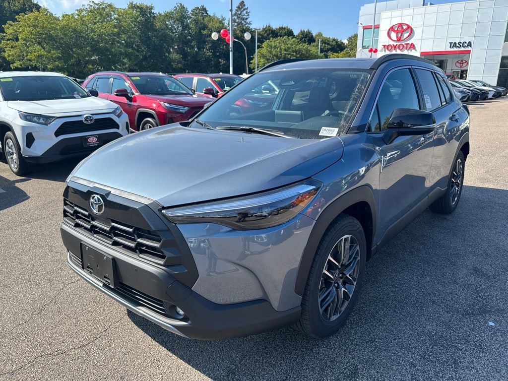 New 2026 Toyota Corolla Cross XLE image 3