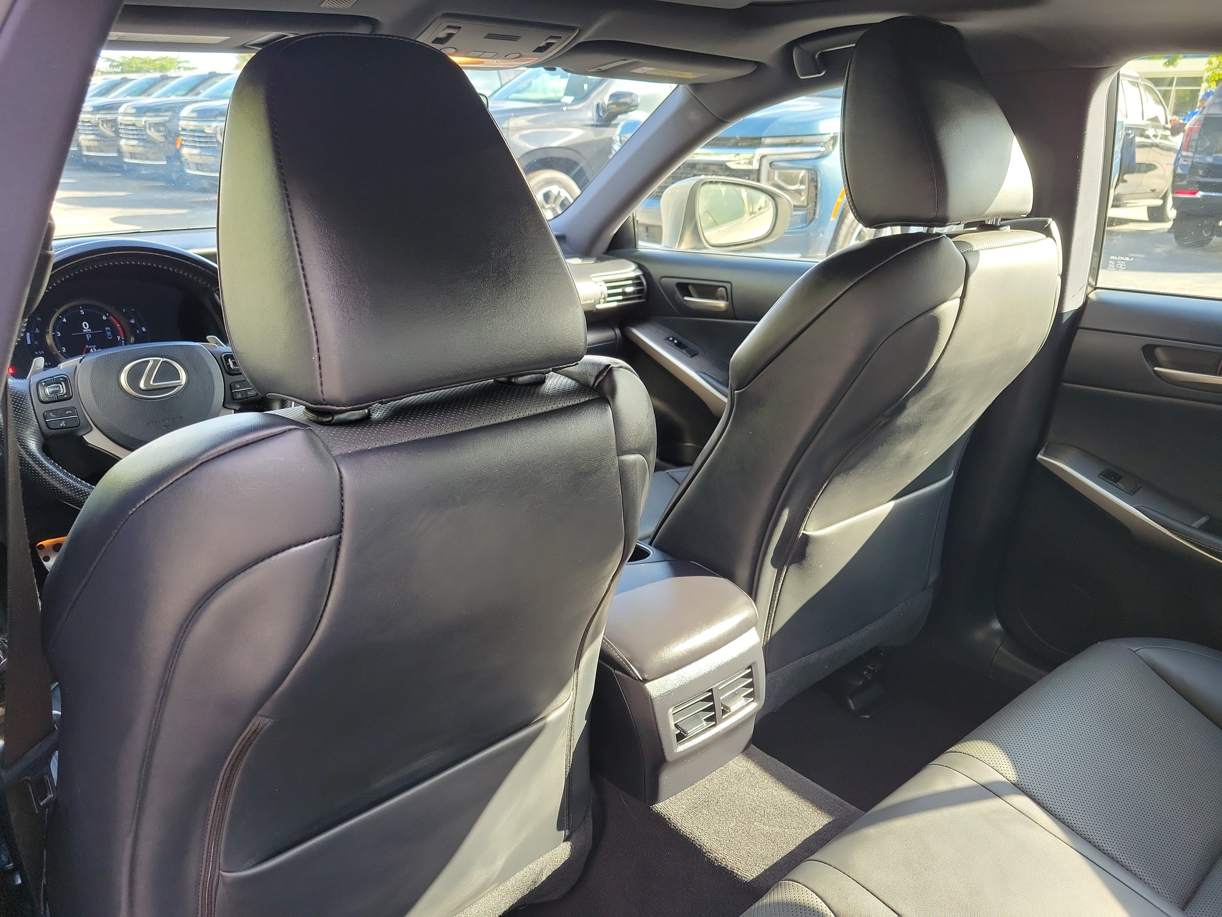 Used 2020 Lexus IS 300 F Sport w/ F Sport Package RWD image 16