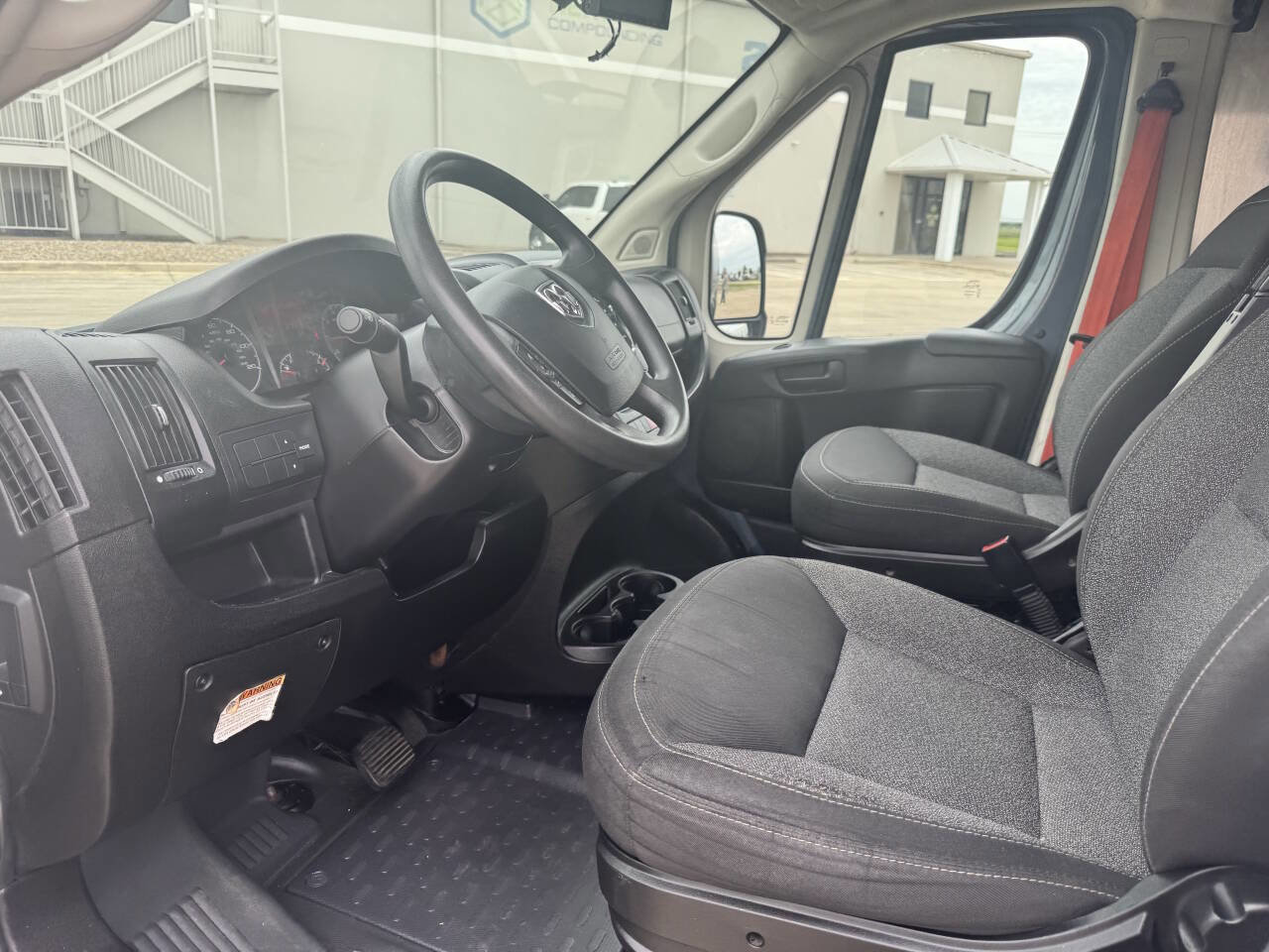 Used 2021 RAM ProMaster 3500 FWD image 11