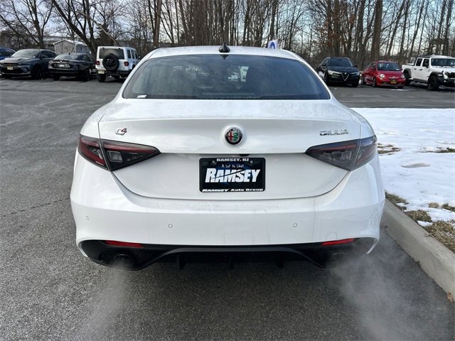 New 2026 Alfa Romeo Giulia Base w/ Driving Assist Package image 7