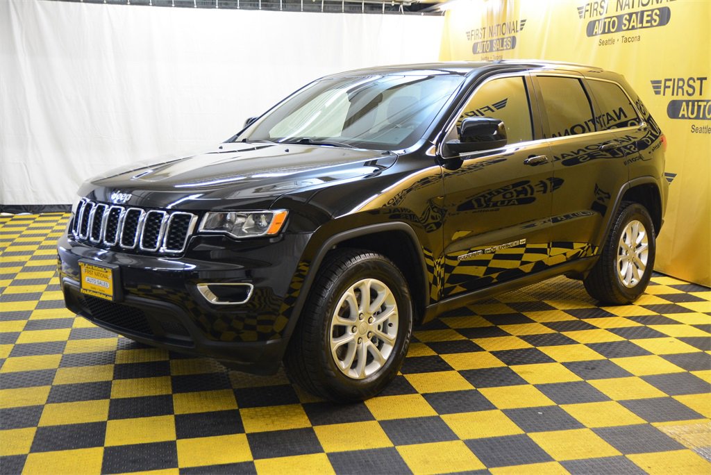 Used 2022 Jeep Grand Cherokee Laredo E w/ Security & Convenience Group image 6