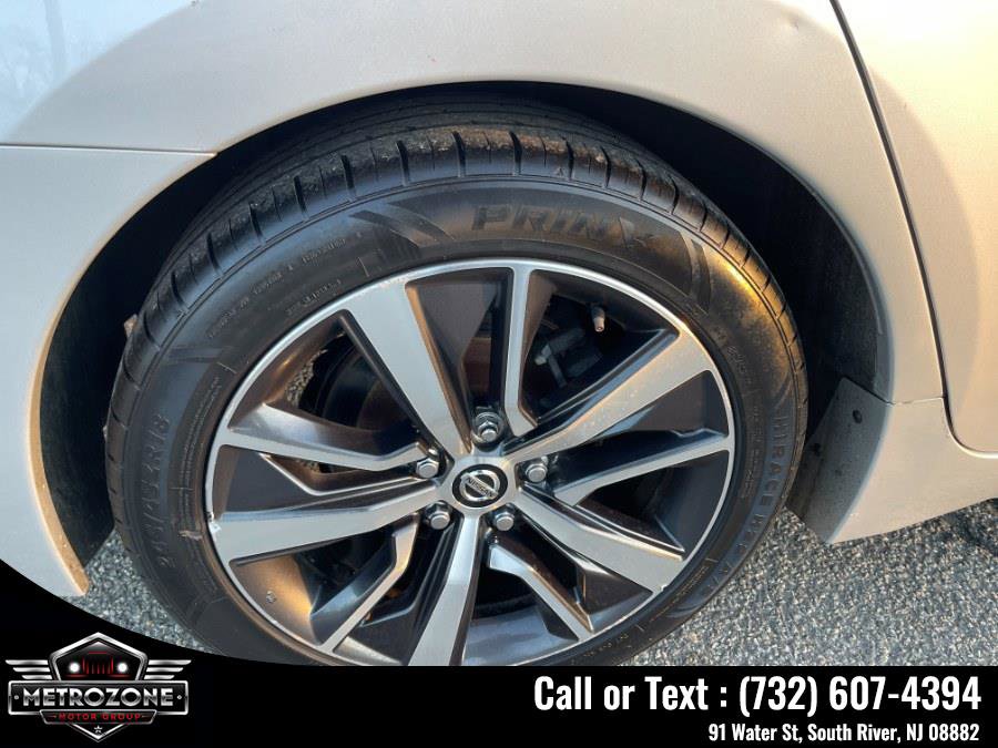 Used 2020 Nissan Maxima 3.5 SV w/ Floor Mat Group FWD image 36