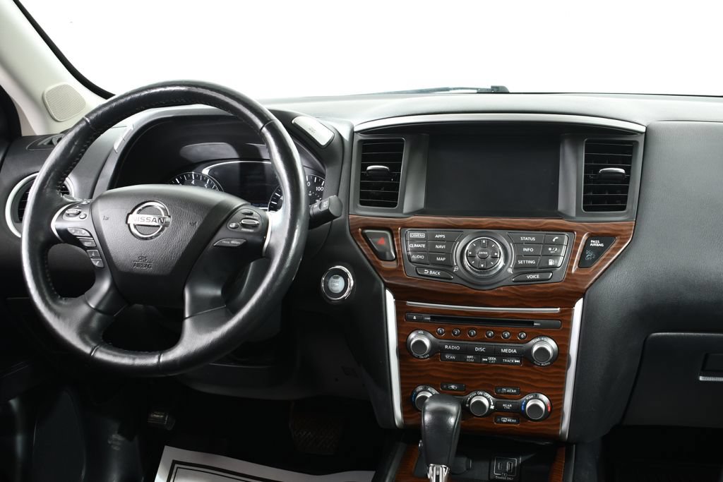 Used 2019 Nissan Pathfinder Platinum AWD/4WD image 8
