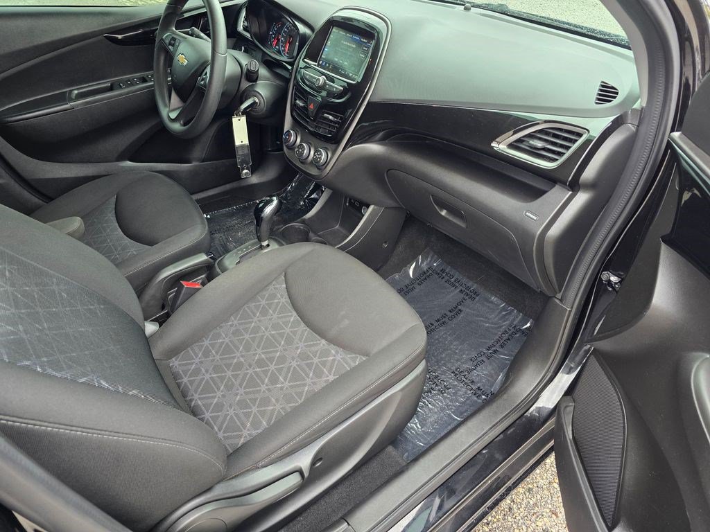 Used 2021 Chevrolet Spark LT FWD image 28