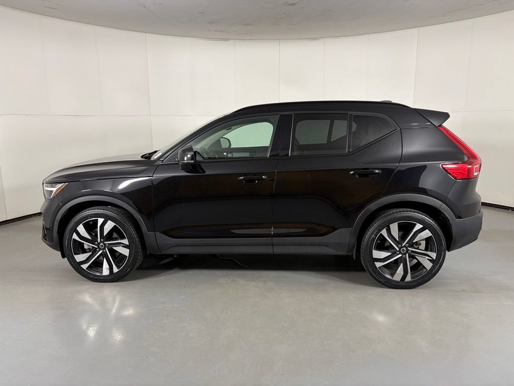 Used 2024 Volvo XC40 B5 Plus w/ Climate Package AWD/4WD image 50