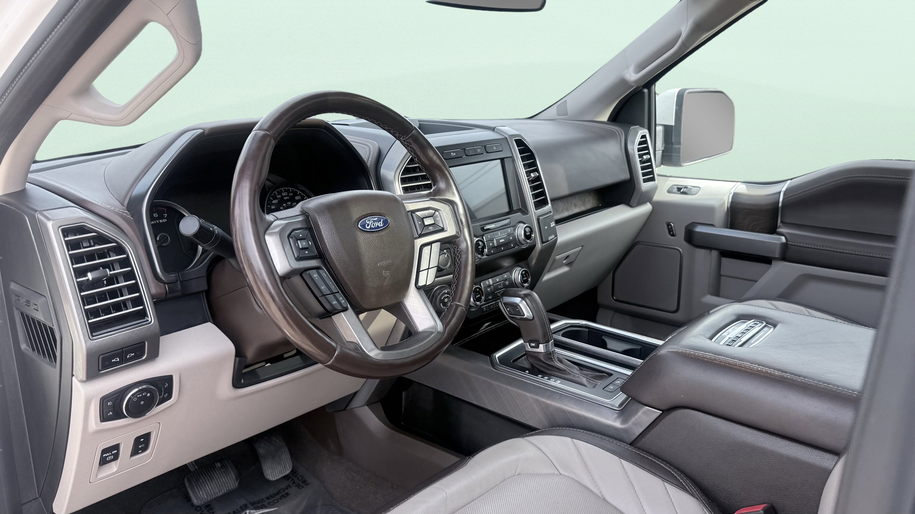 Used 2020 Ford F150 Limited AWD/4WD image 25