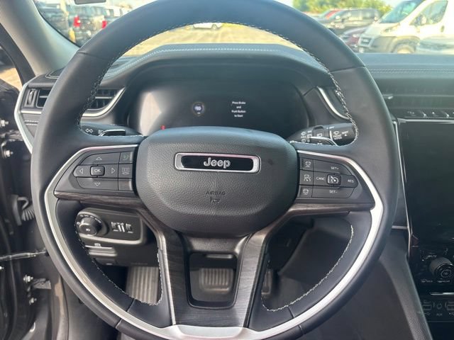 Used 2023 Jeep Grand Cherokee L Limited w/ Trailer Tow Group (B) AWD/4WD image 31