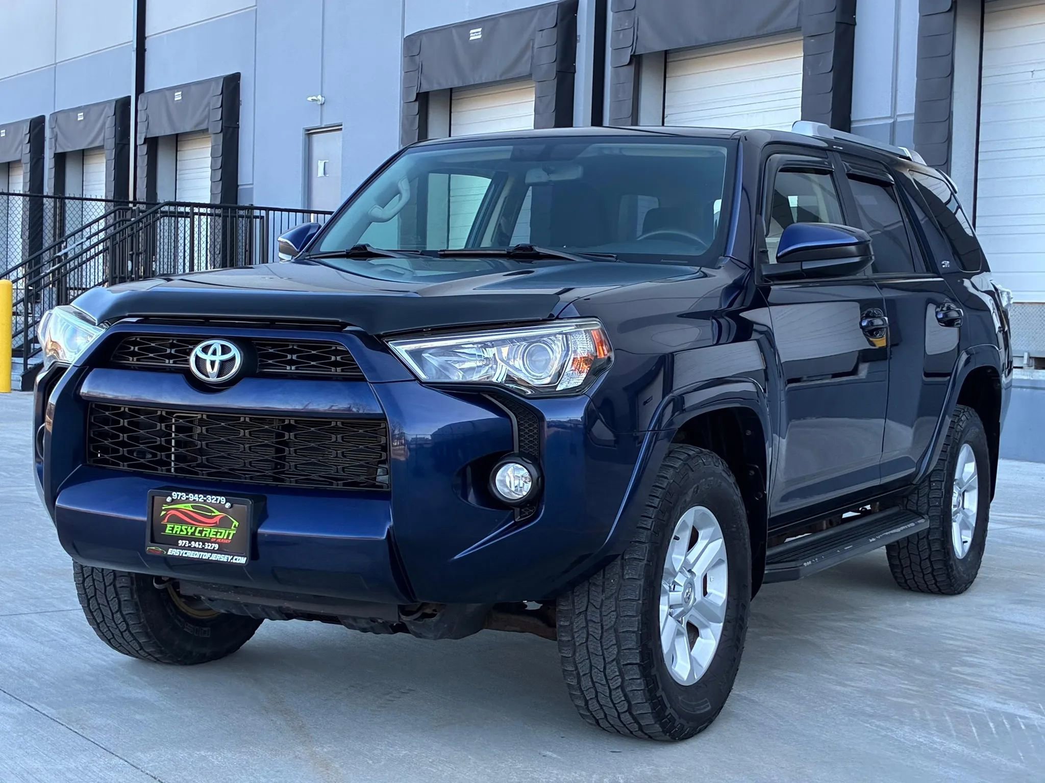 Used 2016 Toyota 4Runner SR5 image 1