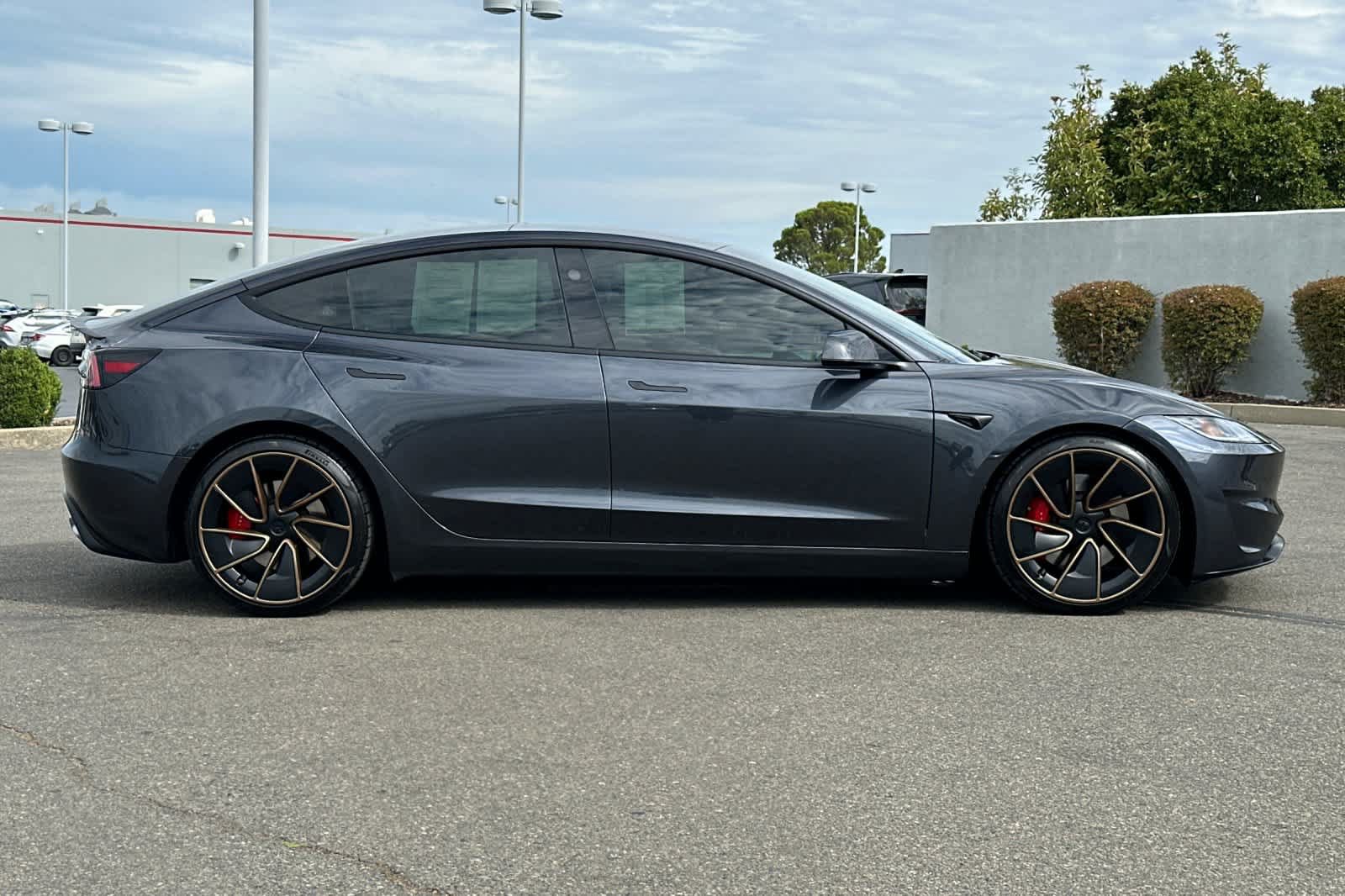 Used 2024 Tesla Model 3 Performance AWD/4WD image 6
