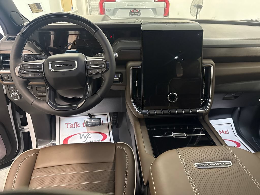 New 2026 GMC Yukon XL Denali Ultimate w/ LPO, Floor Liner Package AWD/4WD image 15
