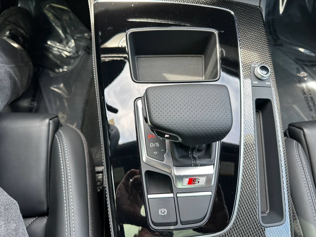 Certified 2024 Audi SQ5 Premium Plus w/ Premium Plus Package AWD/4WD image 27