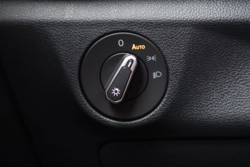 New 2026 Volkswagen Jetta Sport FWD image 37