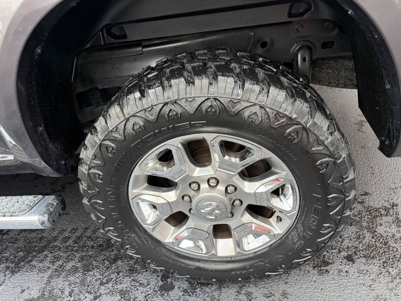 Used 2018 RAM 2500 Limited AWD/4WD image 10