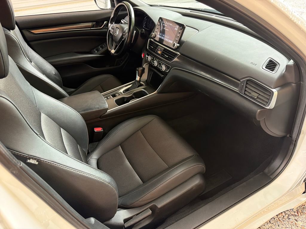 Used 2021 Honda Accord Sport image 25