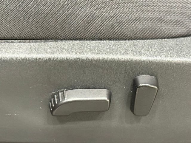 Used 2023 Nissan Frontier SV AWD/4WD image 27