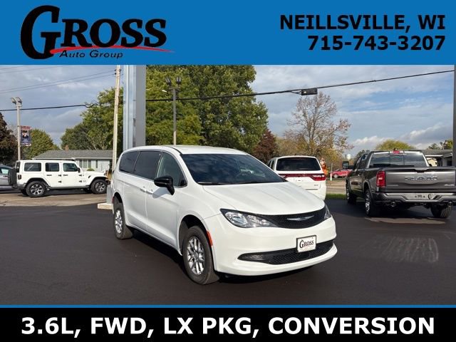 New 2025 Chrysler Voyager LX image 1