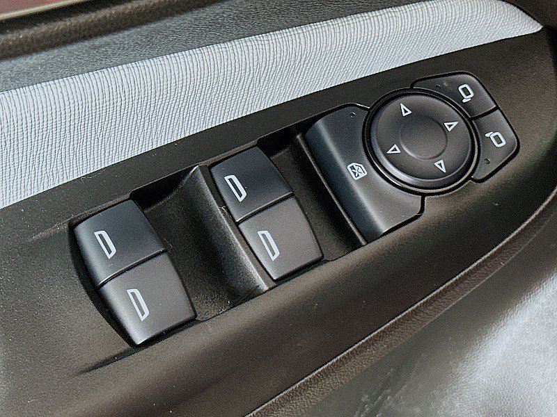 Used 2024 Buick Envista Preferred w/ Convenience I Package FWD image 35