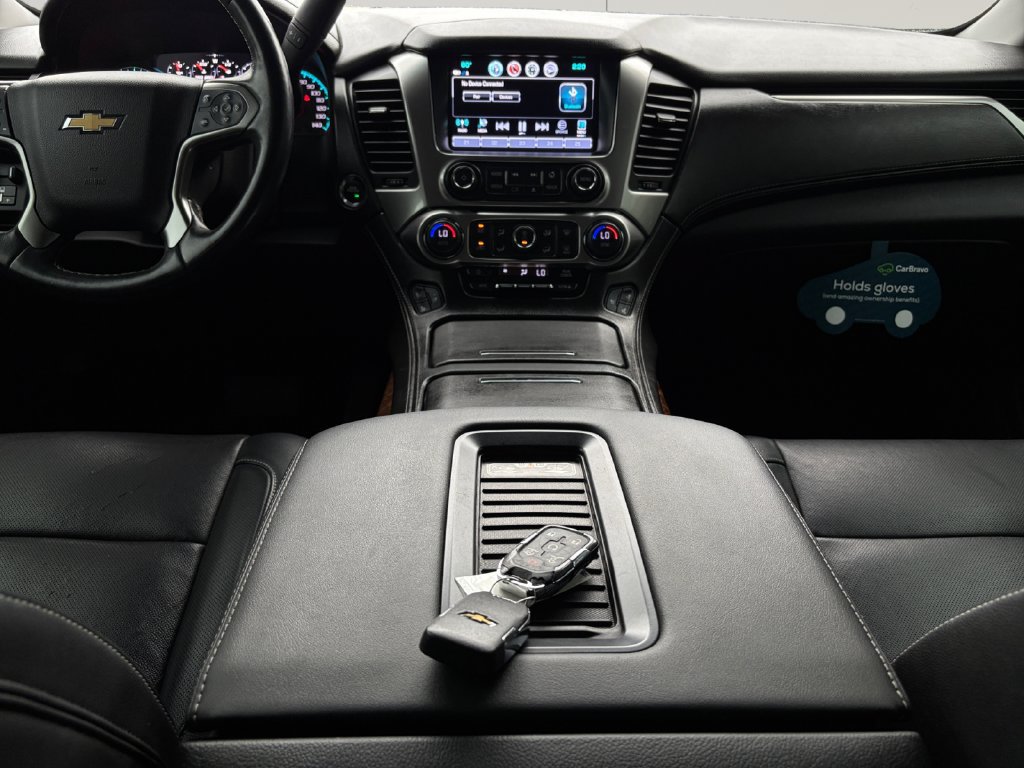 Used 2019 Chevrolet Tahoe Premier w/ RST 6.2L Performance Edition RWD image 12