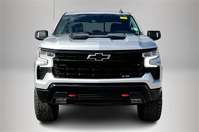 Used 2022 Chevrolet Silverado 1500 LT Trail Boss w/ Convenience Package II image 3