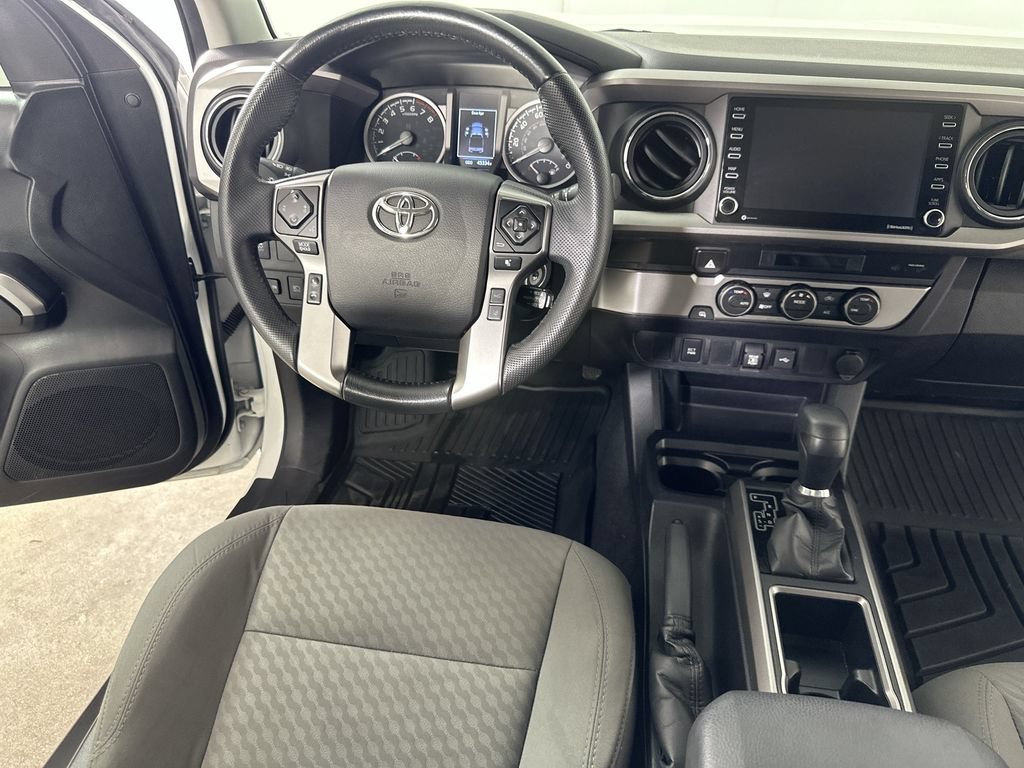 Used 2021 Toyota Tacoma SR5 RWD image 15