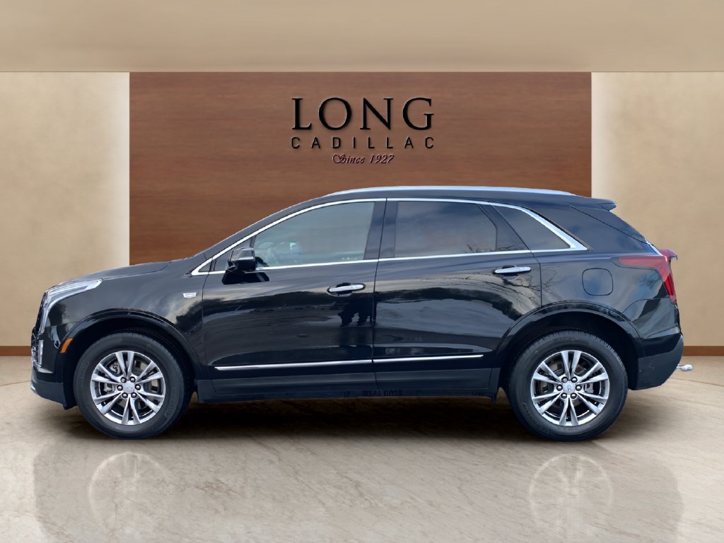 Used 2022 Cadillac XT5 Premium Luxury AWD/4WD image 2