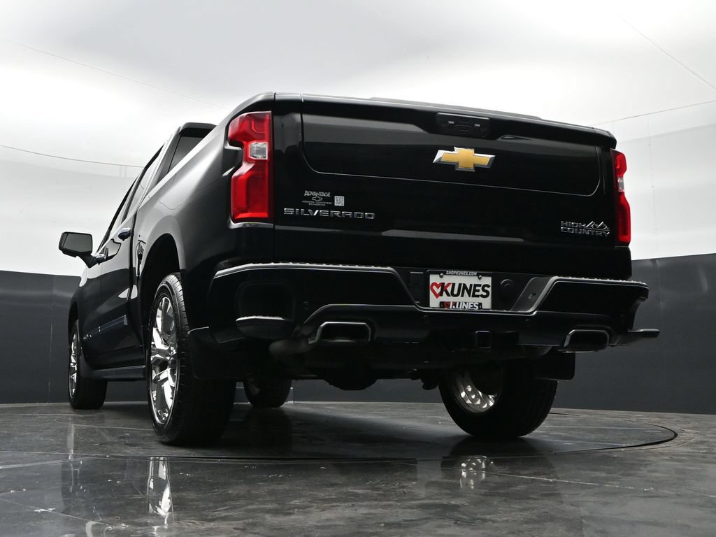 Used 2025 Chevrolet Silverado 1500 High Country AWD/4WD image 58