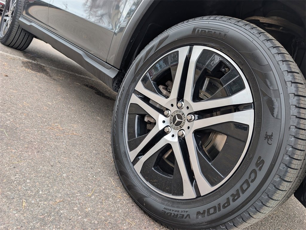 Used 2022 Mercedes-Benz GLS 450 4MATIC image 9