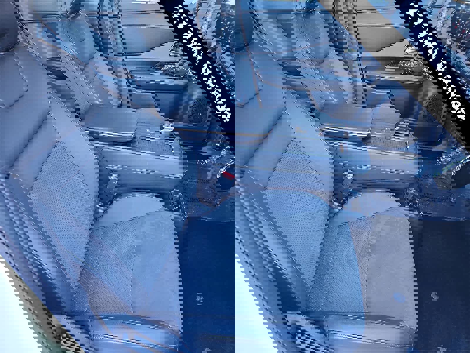 Used 2024 Nissan Ariya AWD image 18