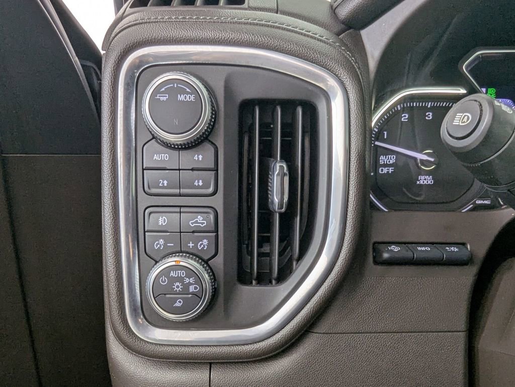 Used 2020 GMC Sierra 1500 Denali w/ Denali Ultimate Package AWD/4WD image 15