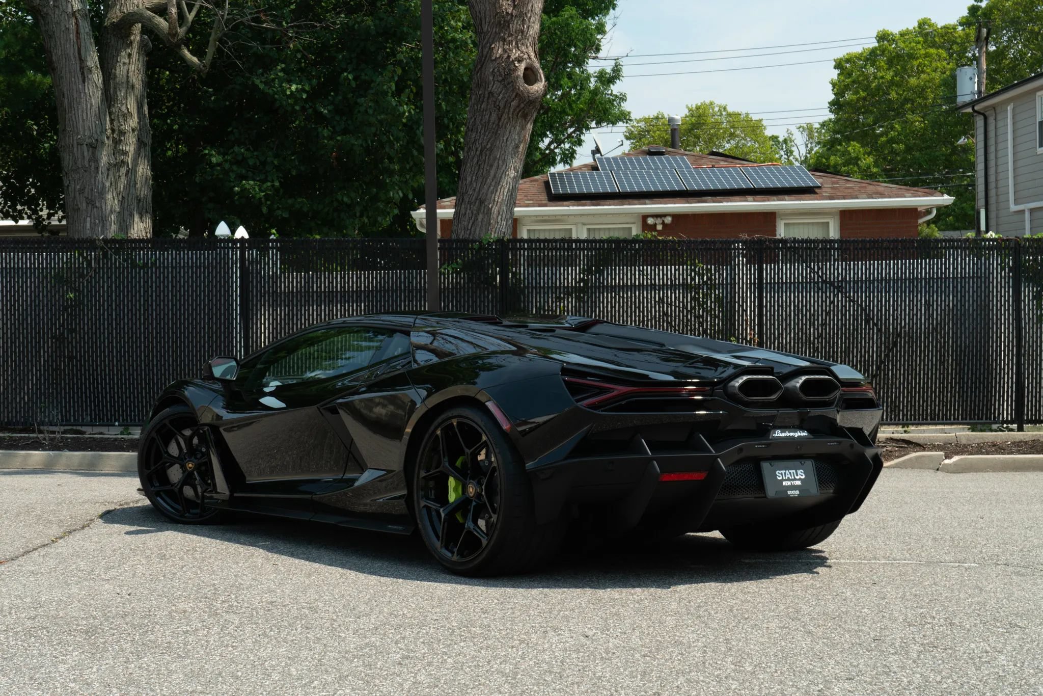 Used 2024 Lamborghini Revuelto AWD/4WD image 9