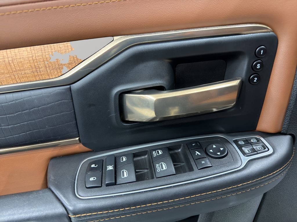 Used 2024 RAM 3500 Limited w/ Safety Group image 21