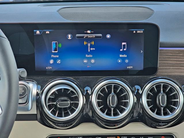 New 2026 Mercedes-Benz GLB 250 4MATIC image 32