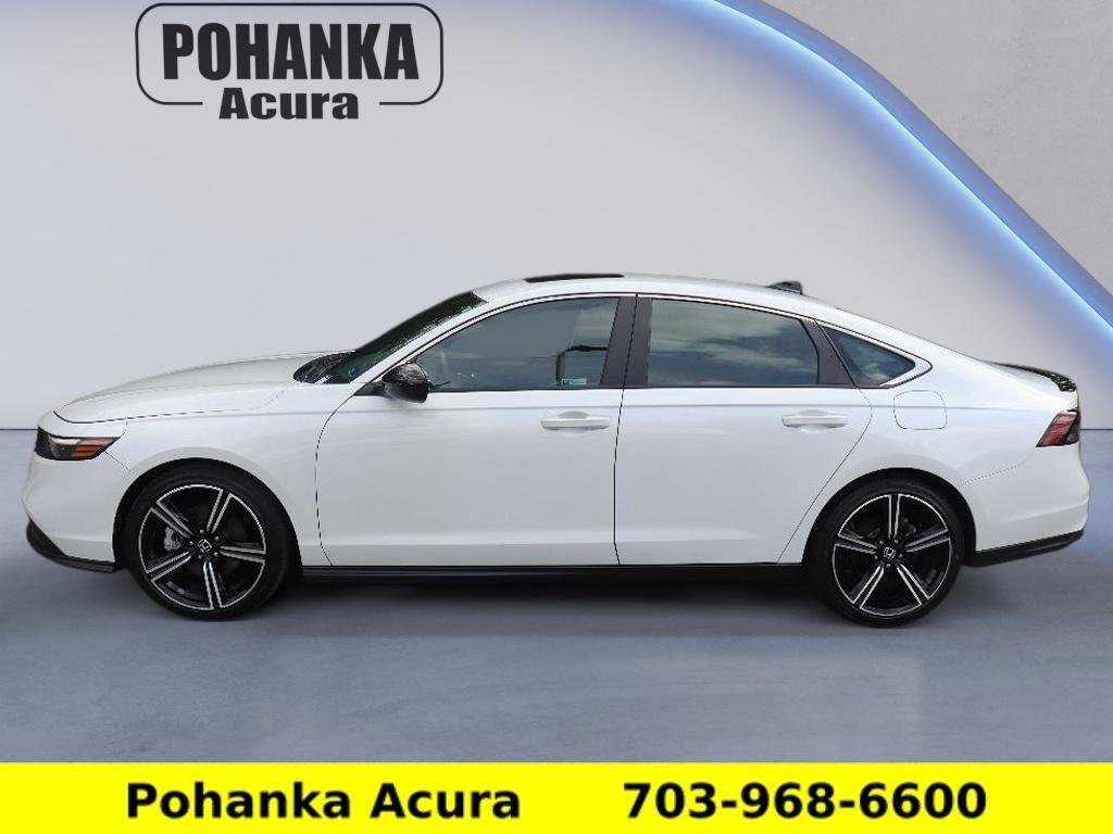 Used 2023 Honda Accord Sport image 4