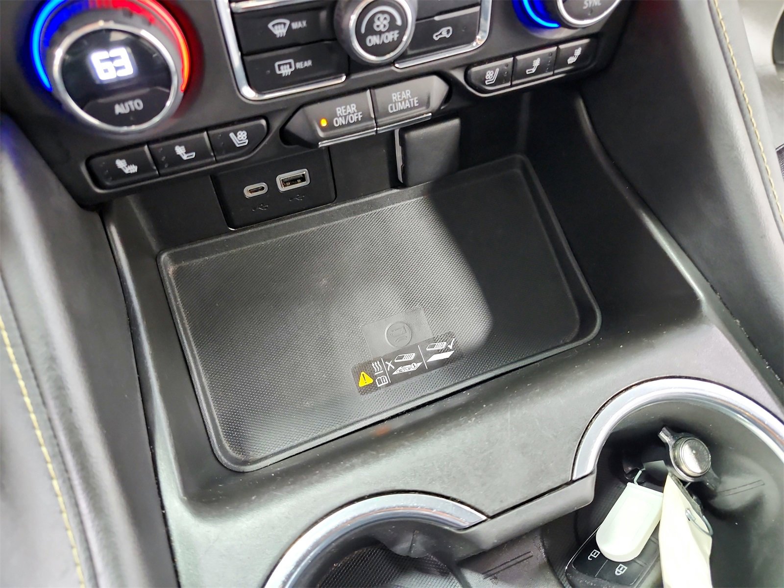 Used 2023 Chevrolet Tahoe Premier image 34