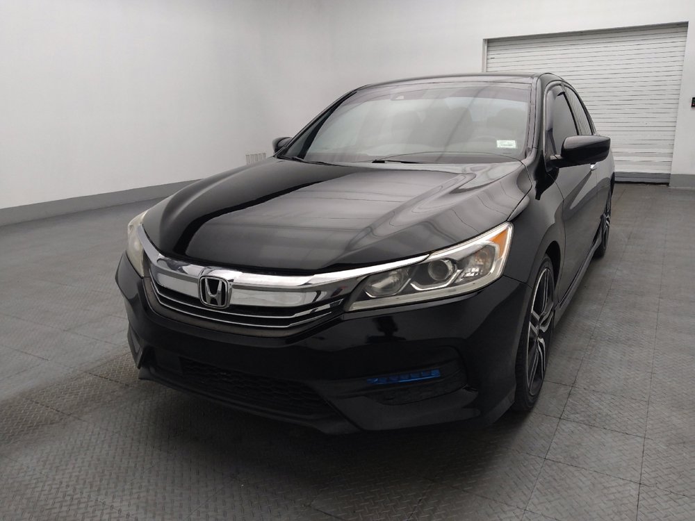 Used 2017 Honda Accord Sport image 15