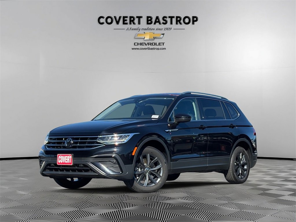 Used 2024 Volkswagen Tiguan SE