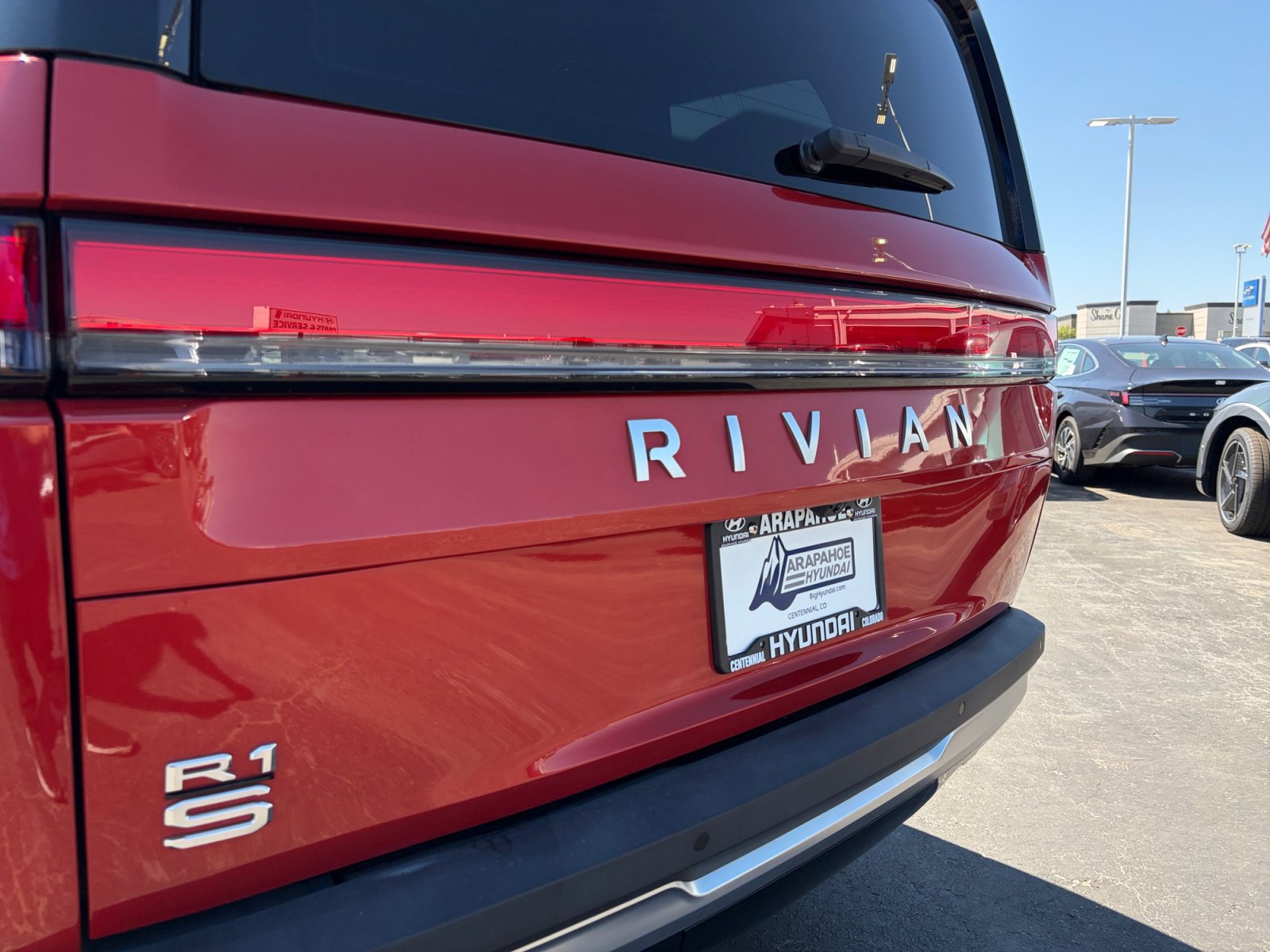 Used 2024 Rivian R1S Adventure AWD/4WD image 33