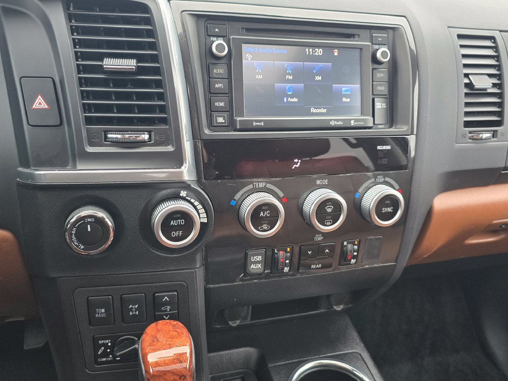 Used 2018 Toyota Sequoia Platinum AWD/4WD image 33