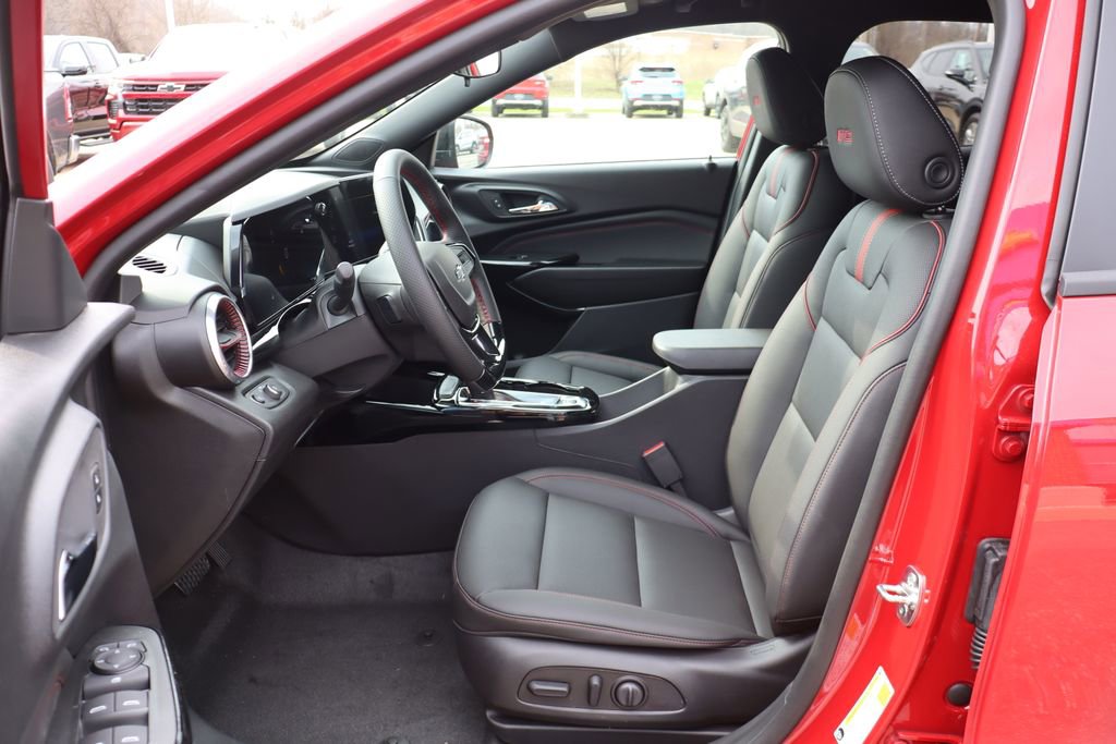 New 2026 Chevrolet Trax RS w/ Driver Confidence Package FWD image 10