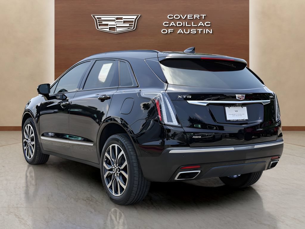Used 2023 Cadillac XT5 Sportv w/ Technology Package AWD/4WD image 3