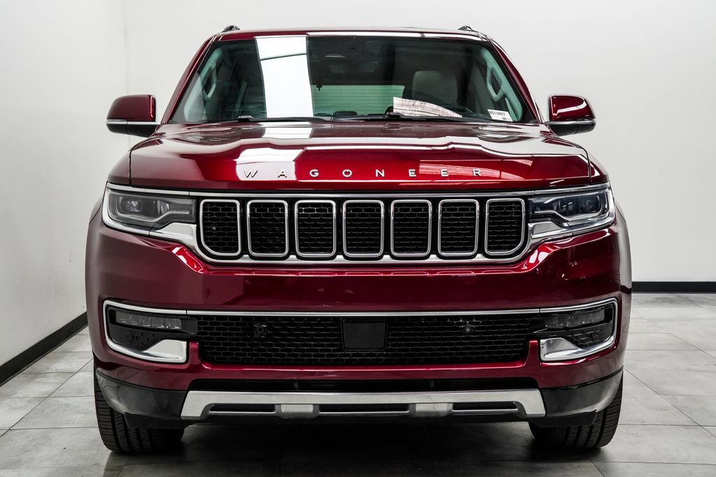 Used 2022 Jeep Wagoneer Series III w/ Premium Group I AWD/4WD image 4